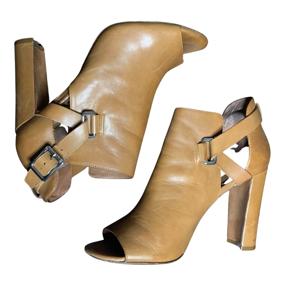 Ralph Lauren Tan Open Toe Leather Sandal